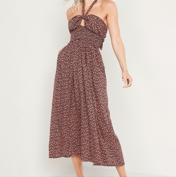 Old Navy Dresses & Skirts - Fit & Flare Sleeveless Halter Floral-Print Maxi Dress